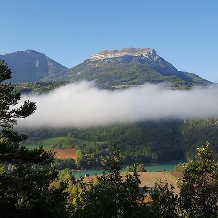 Отель Camping Le Champ Long La Salle-en-Beaumont Экстерьер фото